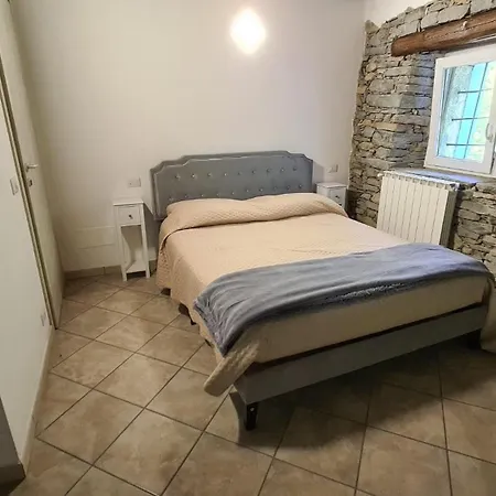 La Nyaraló